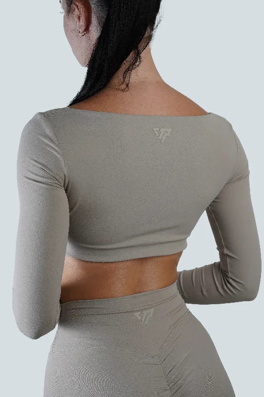 SLEEK LONG SLEEVE TOP - TAN