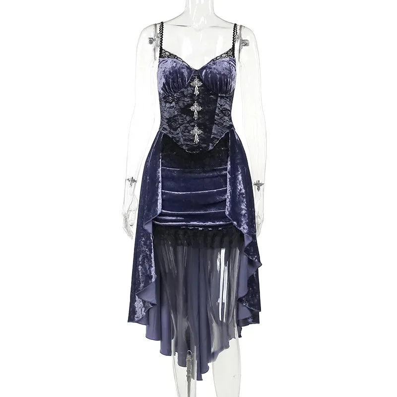 Gorgeous Victoria Gothic Velvet A-line Dresses With Lace Hem