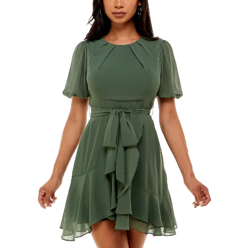 B. Darlin Womens Juniors Party Mini Fit & Flare Dress Fashionable Button-Front Mini Dress B. Darlin Womens Juniors Party Mini Fit & Flare Dress Fashionable Button-Front Mini Dress